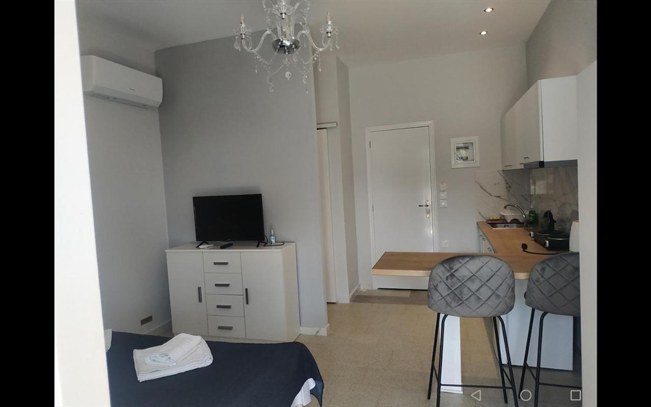 شقة Elthimias2 Poros Town المظهر الخارجي الصورة