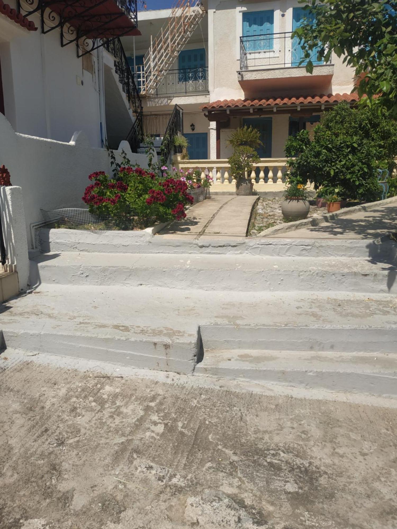 شقة Elthimias2 Poros Town المظهر الخارجي الصورة